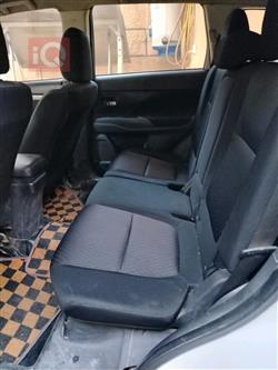 میتسوبیشی ئاوتلاندەر